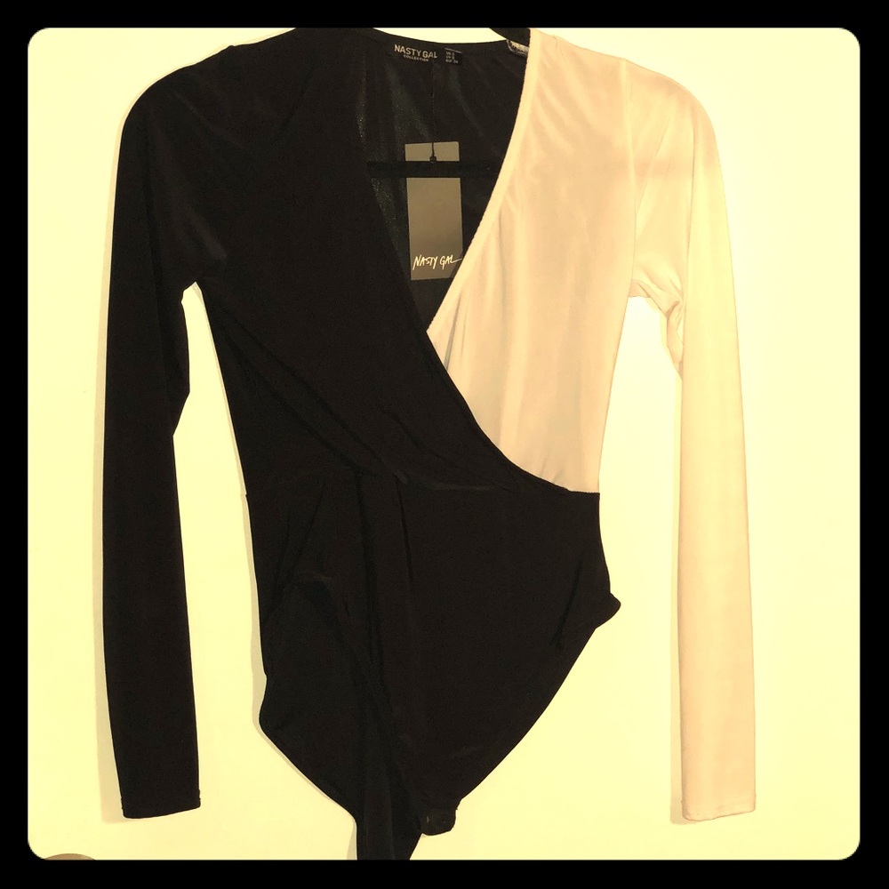 Unworn Nasty Gal black/white bodysuit